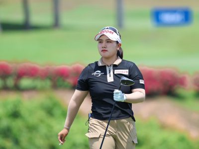 รอบแรก รายการ Blue Canyon Ladies Championship ของ KLPGA Tour
